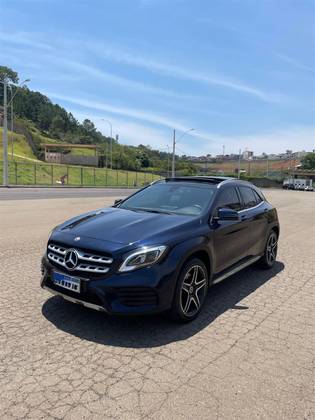 MERCEDES-BENZ GLA 250 2.0 CGI GASOLINA SPORT 4MATIC 7G-DCT